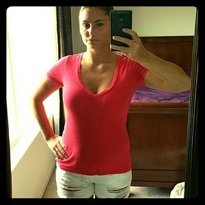 AE V-Neck Supersoft Tee