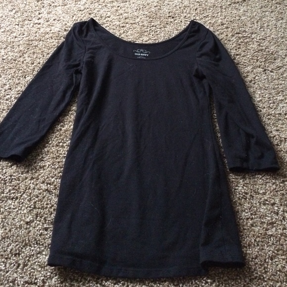 Old navy tight fitting shirt