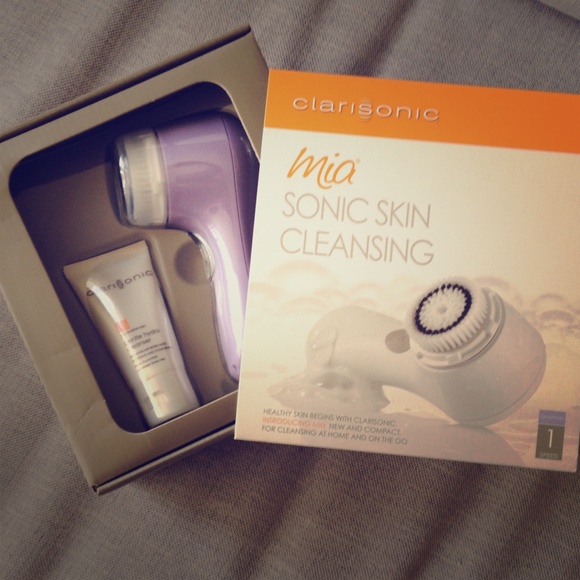 Mia by Clarisonic (no trades please) - Picture 1 of 2