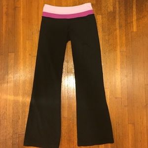 Lululemon reversible groove yoga pants