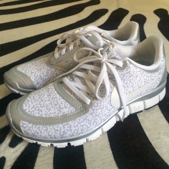 Nike Free 5.0 leopard print