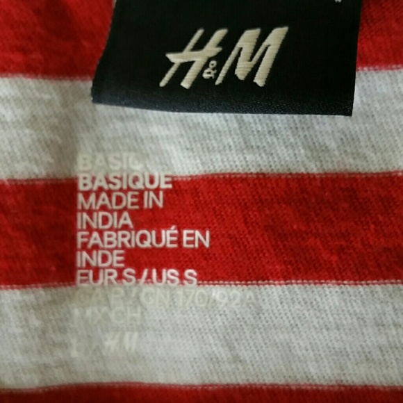 H&M Red and White Striped Short Sleeved Tee - Picture 3 of 3