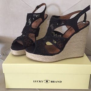 Lucky Brand wedges!!