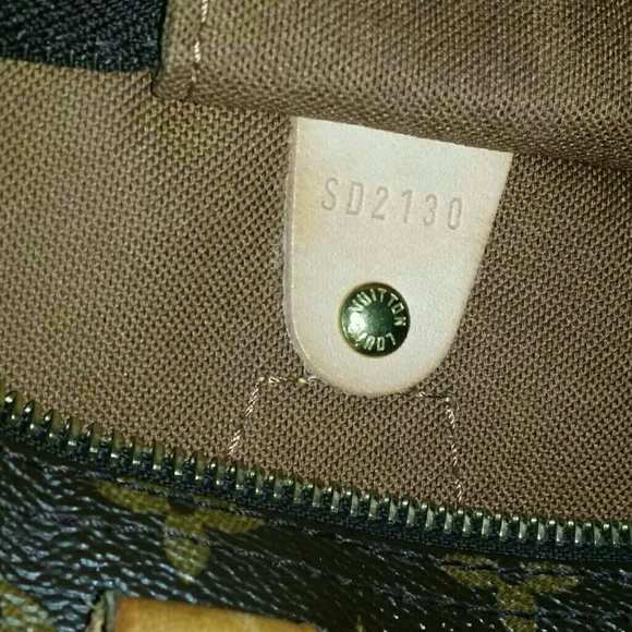 **Sold***100% Auth Louis Vuitton Speedy 30 - Picture 2 of 4