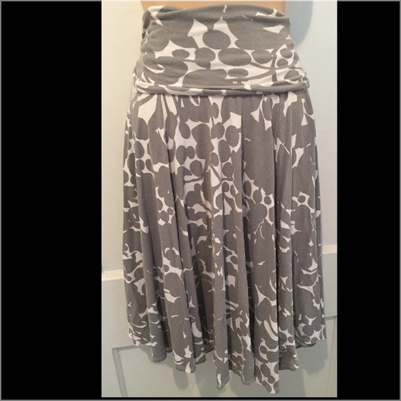 J. CREW Grey and White Skirt