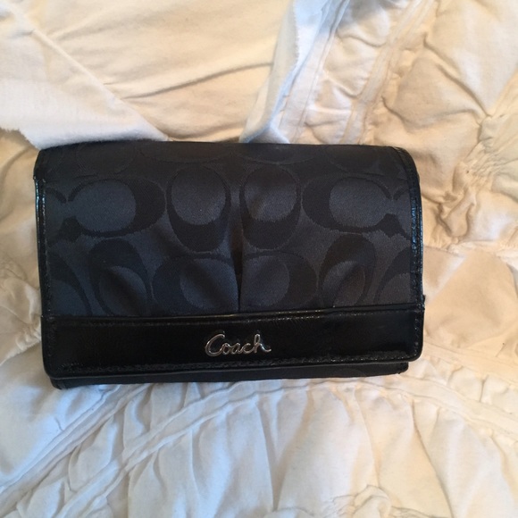 Coach wallet