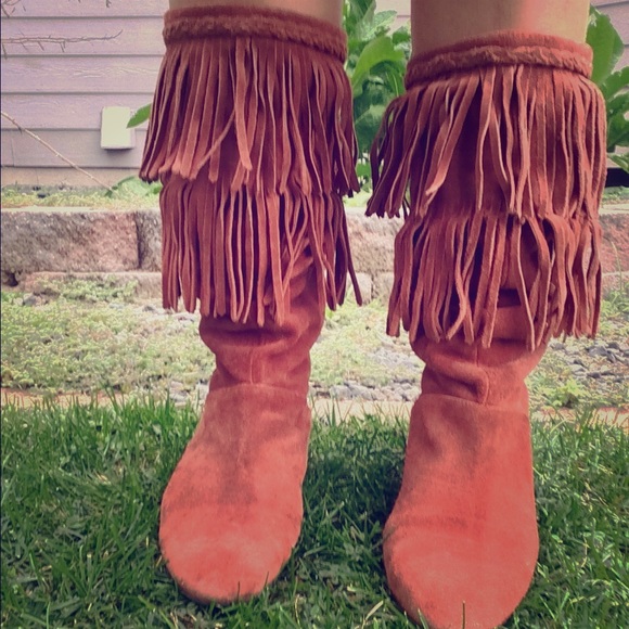 Gianni Bini fringe boots