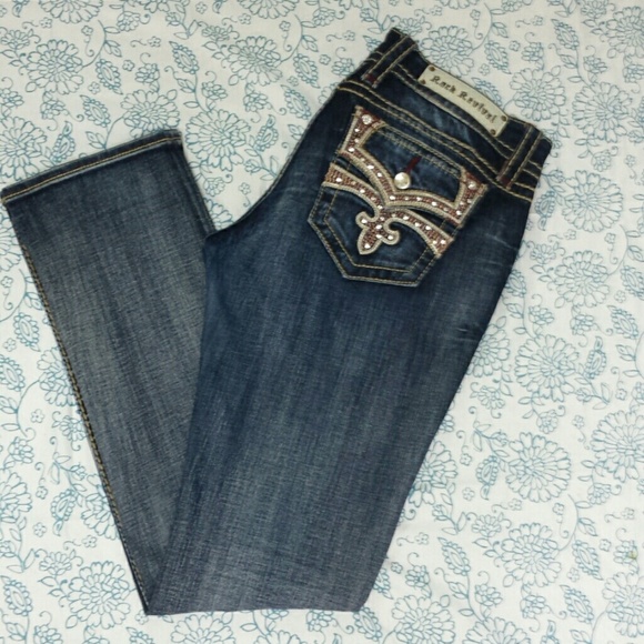 SOLD - Picture 2 of 4