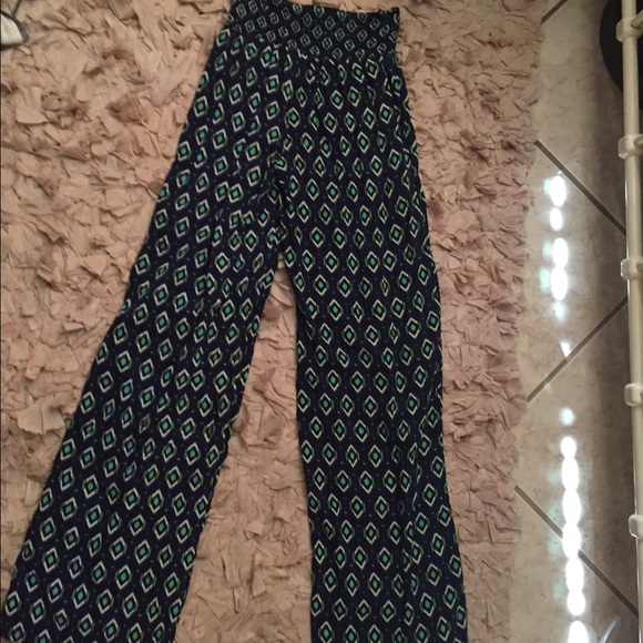 Bell bottom pants