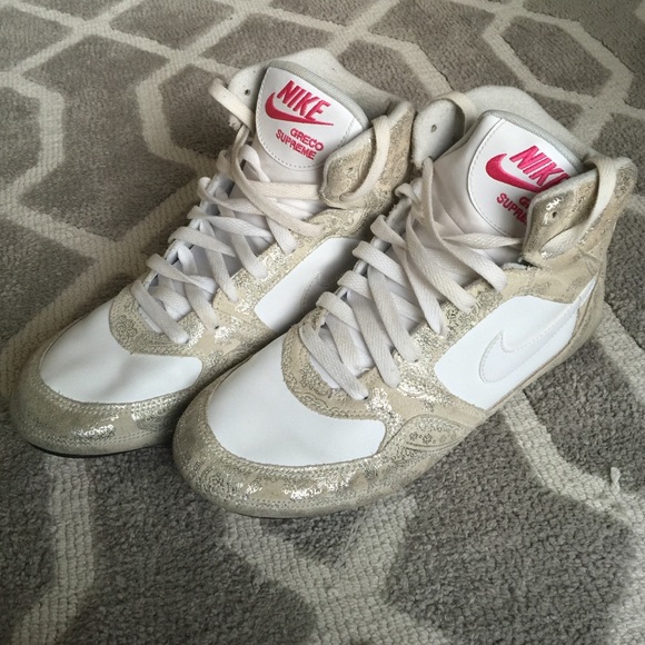 nike greco supreme womens