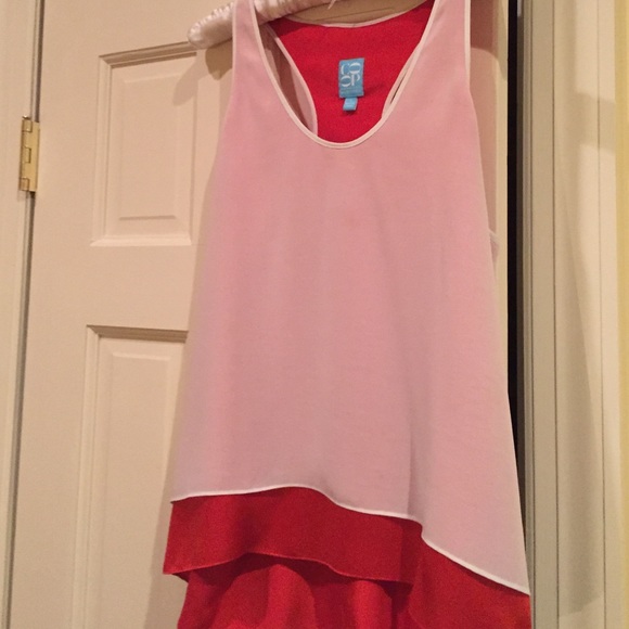 Top - Picture 2 of 2