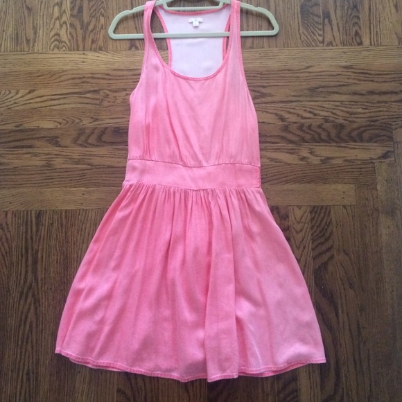 Casual pink/coral dress