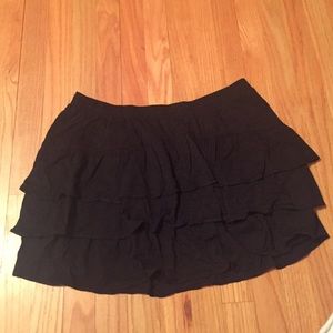 AE Ruffled Black Skirt
