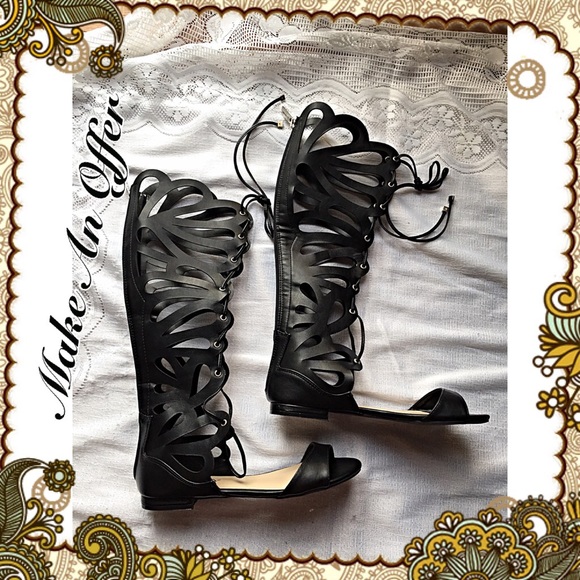 🌸Scalloped Gladiator Sandals🌸