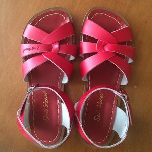 Red Saltwater Sandals