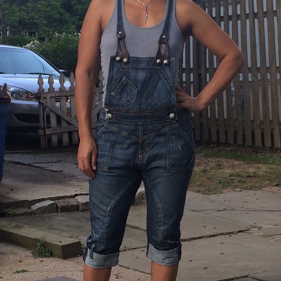 Zara overall