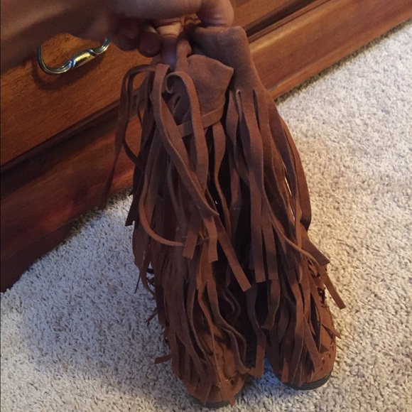 SOLD !! Rampage Fringe Boot - Picture 2 of 4