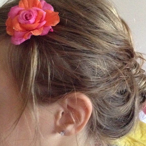 Pink and orange flower - Picture 1 of 1