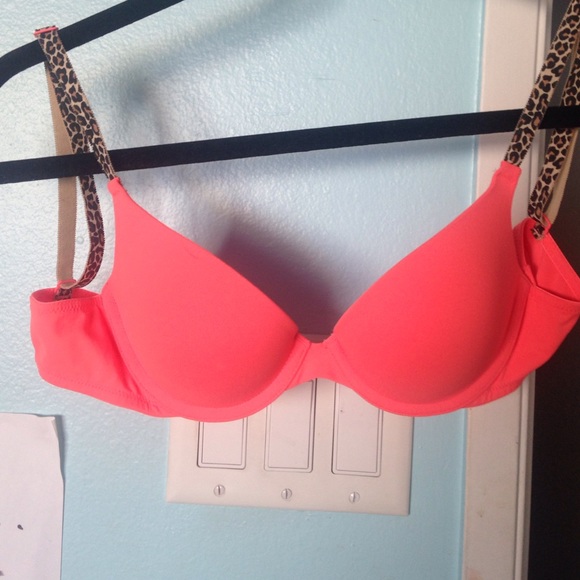 PINK VS push up bra