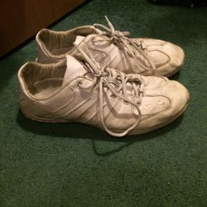 Nfinity cheer shoes