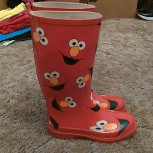 Red Elmo Rain Boots