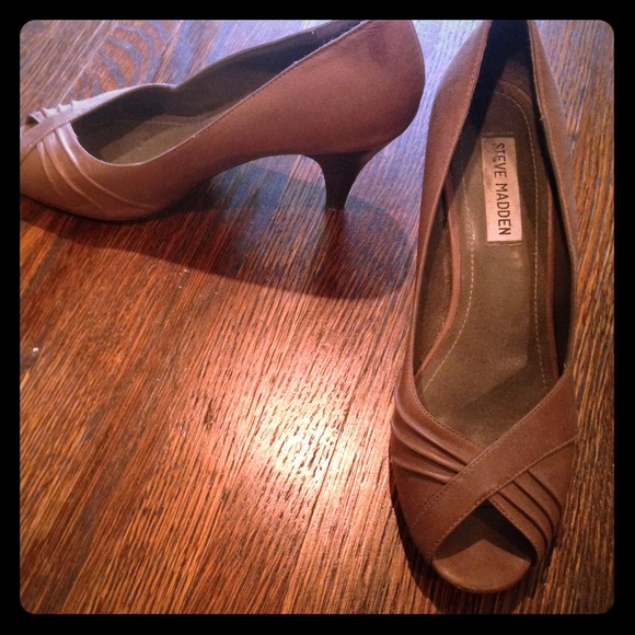 Steve Madden heels slightly worn