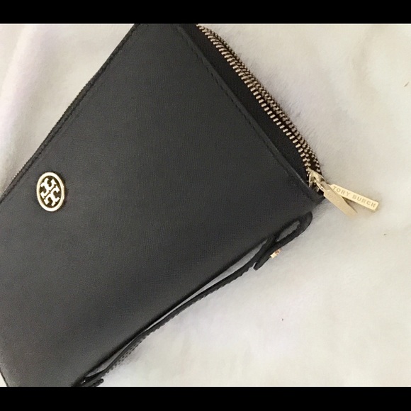 Tory Burch Black Wallet Clutch - Picture 4 of 4