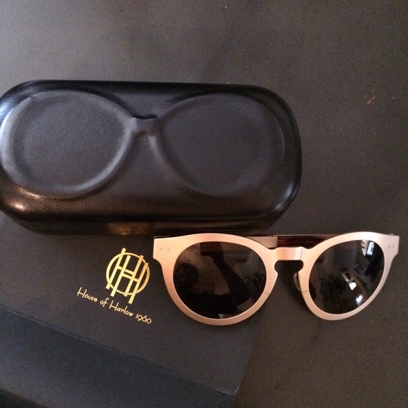 House of Harlow 1960 Sunglasses