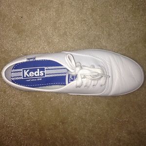 White Keds