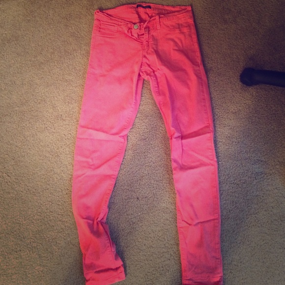 Pink stretch jeans