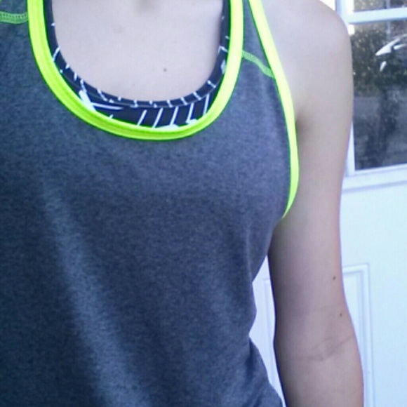 Tank top - Picture 2 of 2