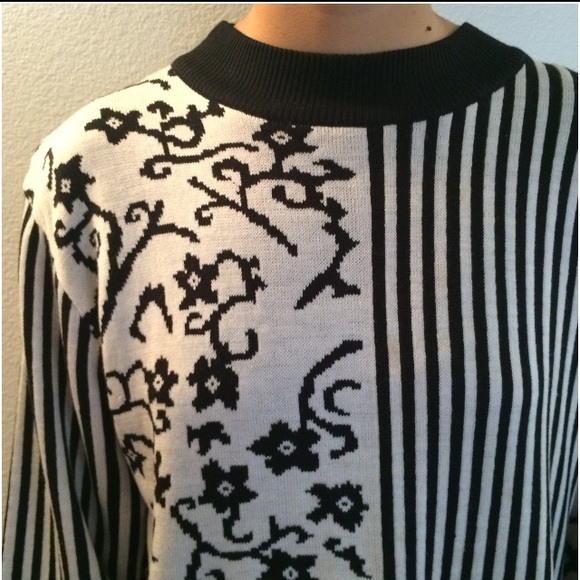 Oversized sweater - Picture 1 of 4