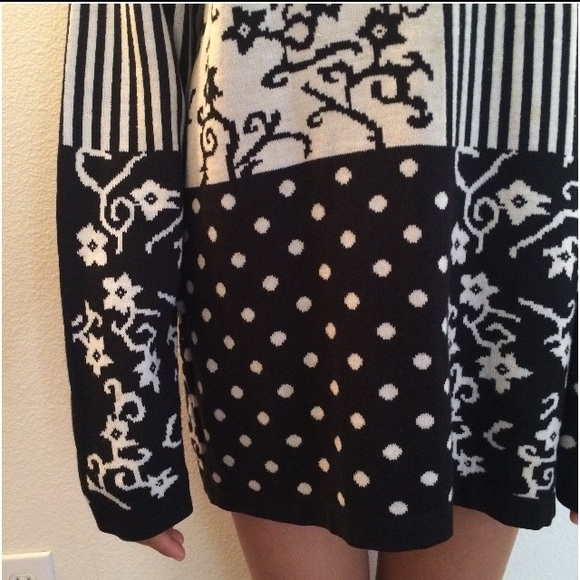 Oversized sweater - Picture 2 of 4