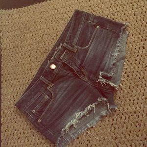 Size two American eagle shorts