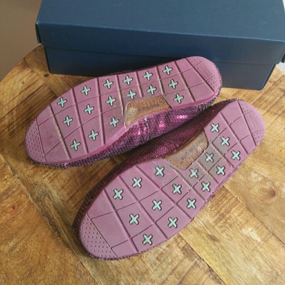 TOMS Sequin Slip on - Picture 4 of 4