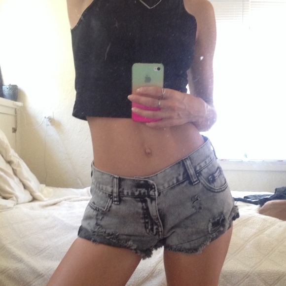 Bullhead Denim Shorts - Picture 4 of 4