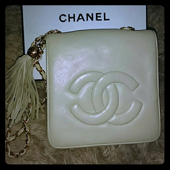 Vintage Chanel ??