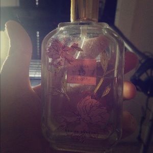 Lollia breathe perfume fragrance