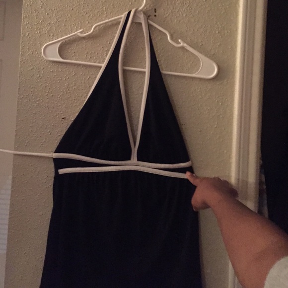 Black crop tank top - Picture 1 of 1