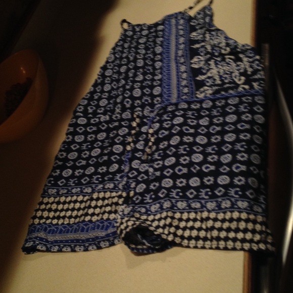 Patterned blue romper! - Picture 3 of 3