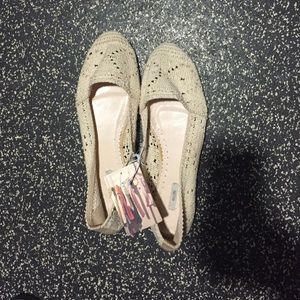 Cream Crochet Flats!