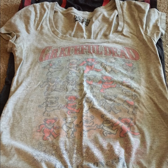 Pretty sweet Grateful Dead shirt