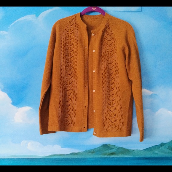 Vintage mustard knit cardigan