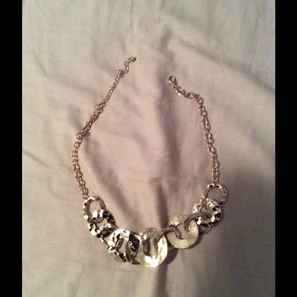 Cute gold necklace!