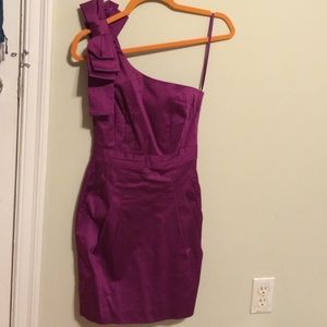 One shoulder dress, with pockets