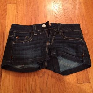 Dark Wash Short Denim Shorts Low Rise