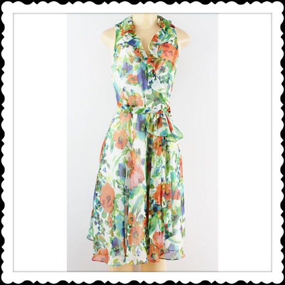 New Never worn - Ralph Lauren - flowy Tie Dress