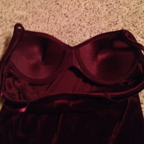 Velvet Tank - Picture 2 of 3