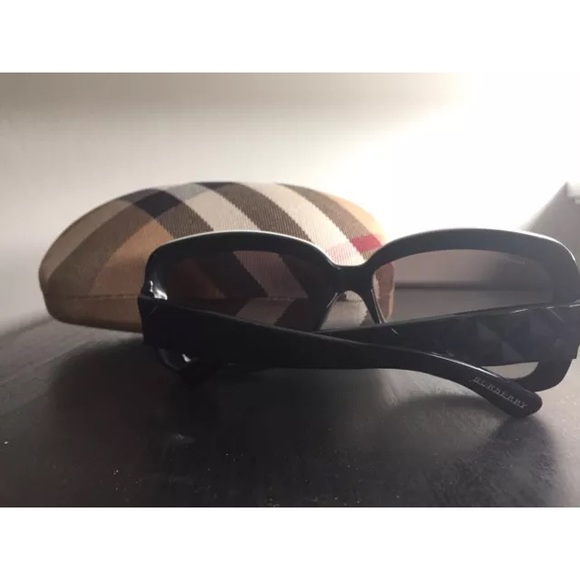 Sunglasses - Picture 1 of 4