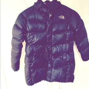 Northface. Girls 7-8. Thigh length